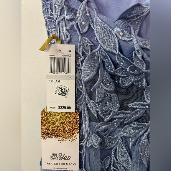 NWT (0) Light Periwinkle Juniors Womens embroidered asymmetrical Evening Dress - Picture 7 of 10